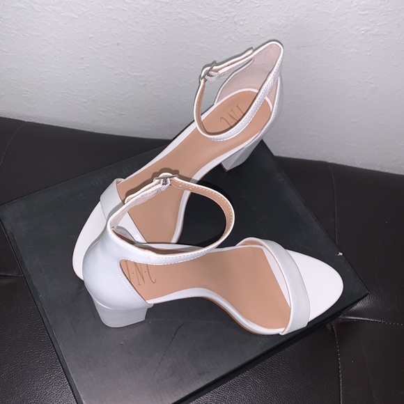 Inc International Concepts Open Toe Ankle Strap Block Heel White - Picture 5 of 9